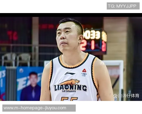 韩德君的篮球人生：从青涩少年到CBA传奇的奋斗历程与荣耀时刻